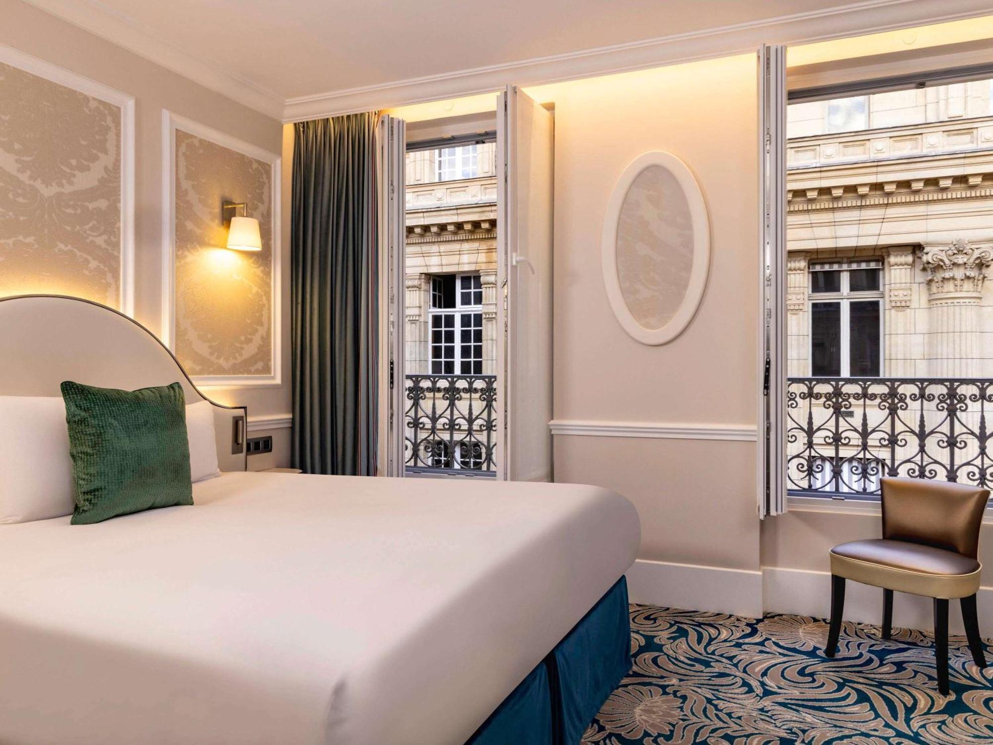 Hotel Mercure La Sorbonne Saint-Germain-Des-Pres Paris Exterior photo